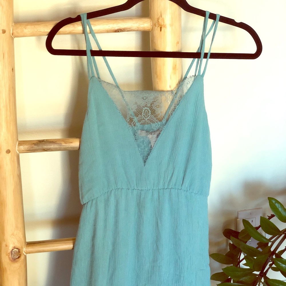 Beautiful & comfy. Light blue, Lace dress. Sz S